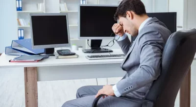 Cara Mengatasi Rasa Bosan di Tempat Kerja yang Efektif