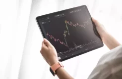 Mengoptimalkan Keuntungan dan Mengurangi Risiko dalam Trading Forex