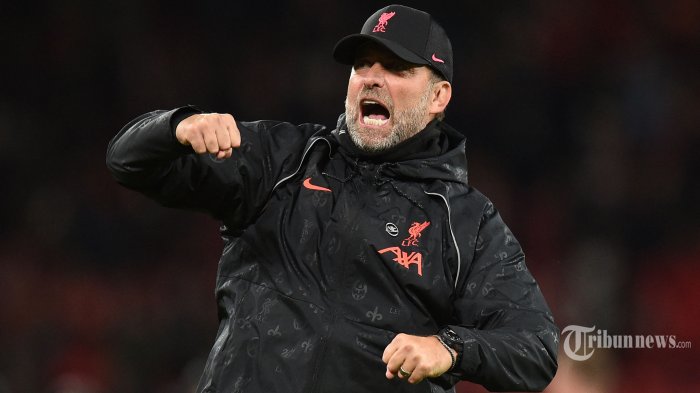 new colors for liverpool midfield jurgen klopp s challenge to find the perfect