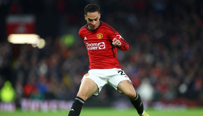 Dear MU, Don’t Keep Players Like Antony For Too Long