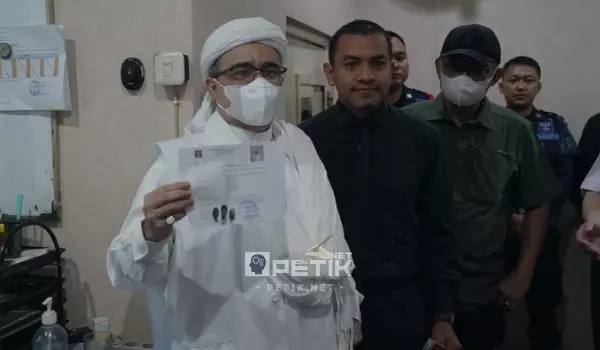 habib rizieq bebas bersyarat