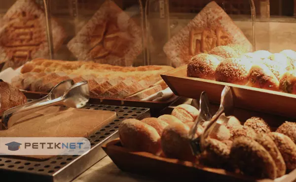 Holland Bakery Diskon 45 Persen, Rayakan Ultah ke 45