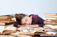 10 Cara Efektif Mengatasi Rasa Malas dalam Belajar